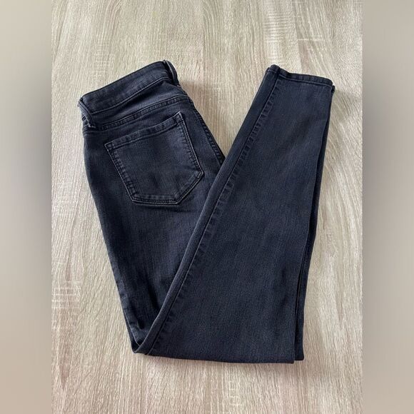 NWOT … OLD NAVY “Size: 8” Super Skinny Mid Rise Jeans - Picture 2 of 6